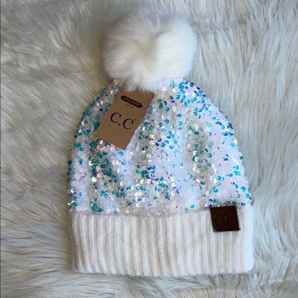 🆕 CC Cuffed Beanie Hat Womens One Size White with Sparkly Sequins and Pom Pom